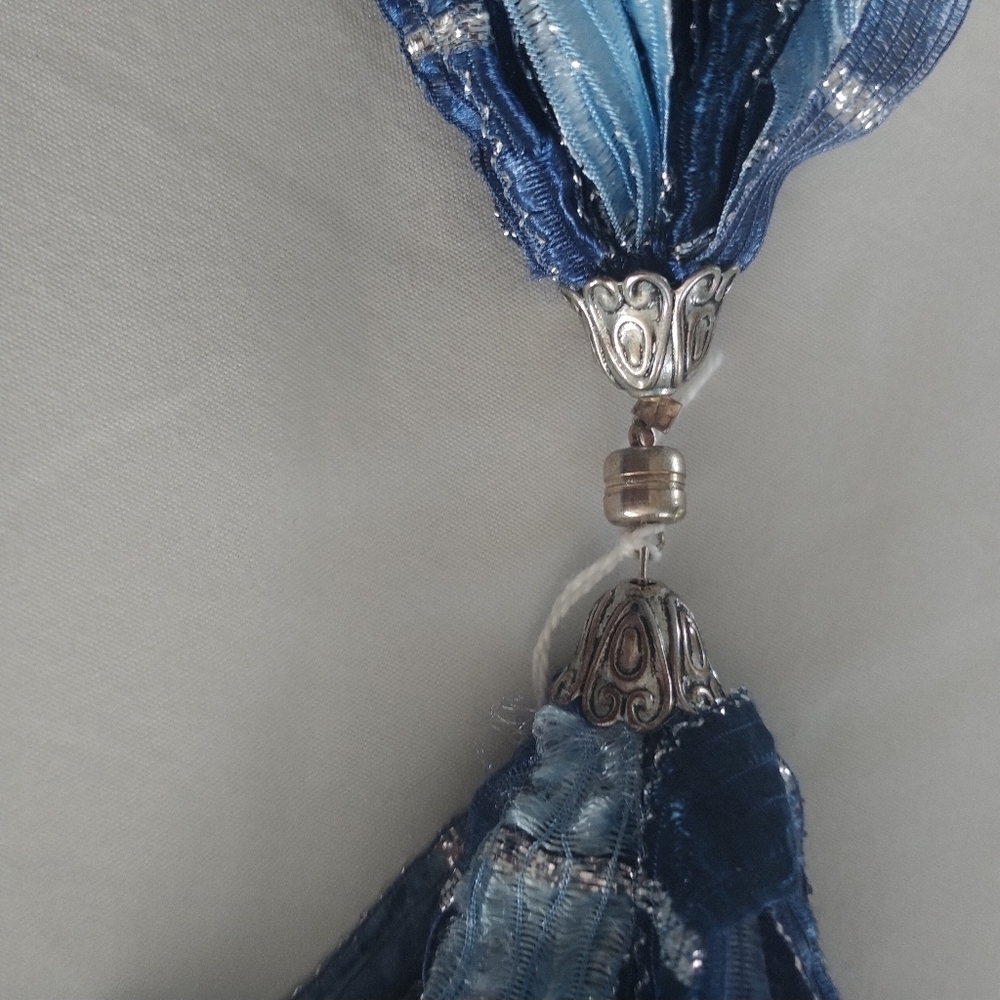JA Designer Collection Ribbon Deep Sea Necklace - Picture 4 of 9